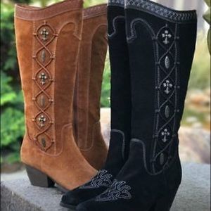 Reba ‘Blair’ black suede boots EMBELLISHED